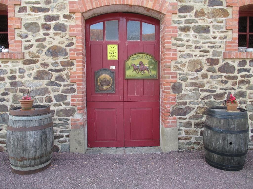 Les Sources Bed & Breakfast Poilley  Exterior foto